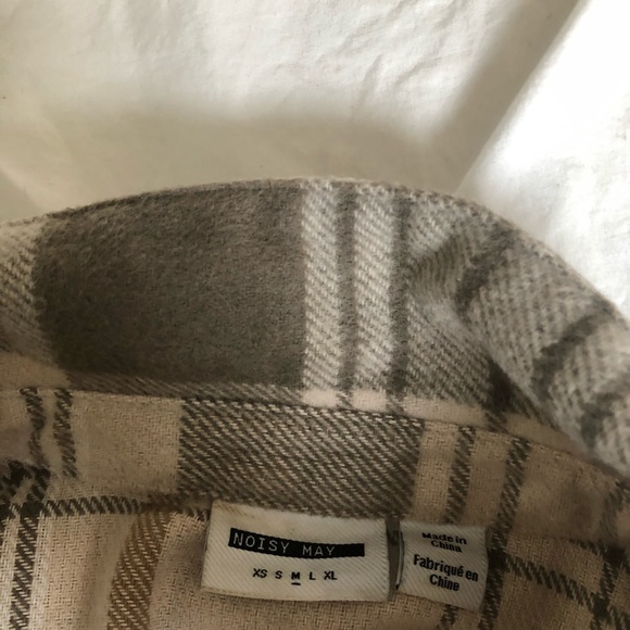 Noisy May plaid jacket. - Picture 2 of 2